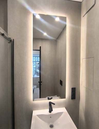 Зеркало прямоугольное с теплой подсветкой